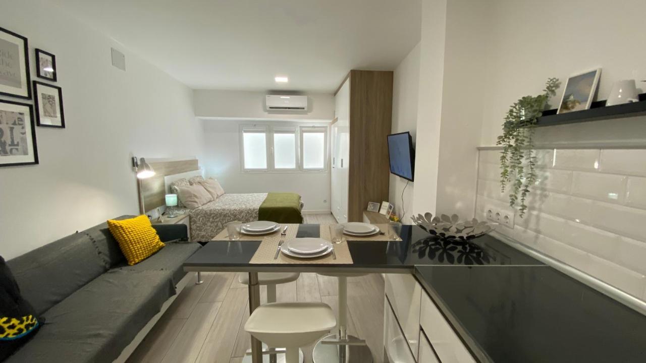 Studio In Las Canteras Beach ลาสปัลมาส เด กรานคานาเรีย ภายนอก รูปภาพ